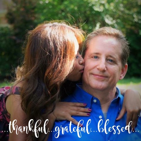 Meet your Posher, Cambri - Picture 2 of 2